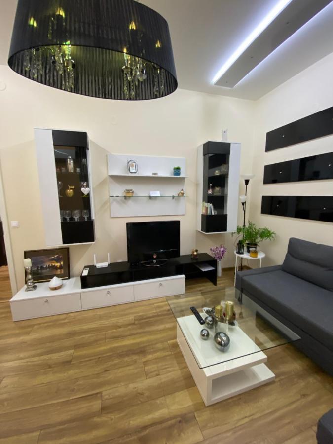 Cozy Apartment In Downtown Sofia - Tsar Samuil Street 외부 사진